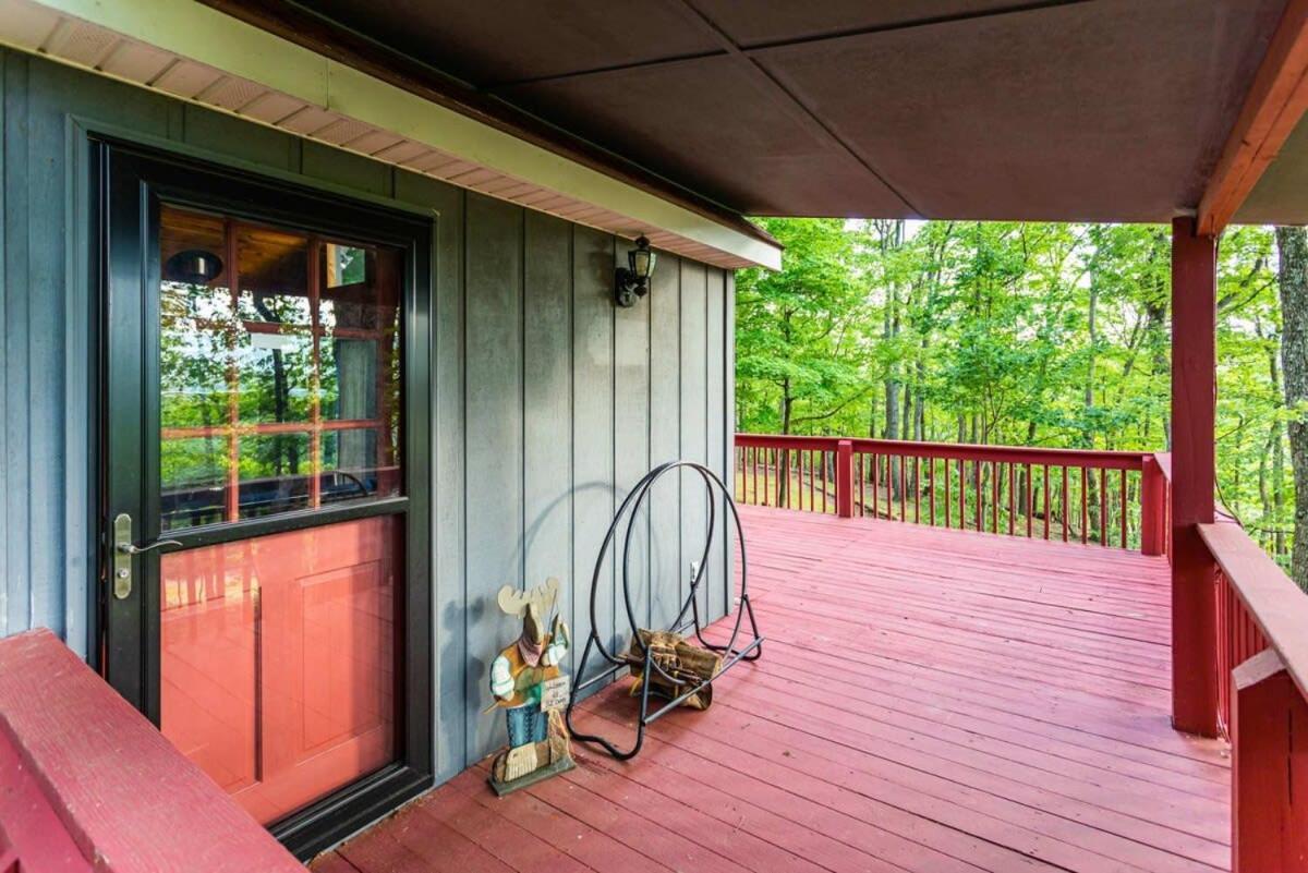 Hot Tub, Large Deck, Wifi, Fire Pit At Chalet Cabin Morton Grove Екстер'єр фото