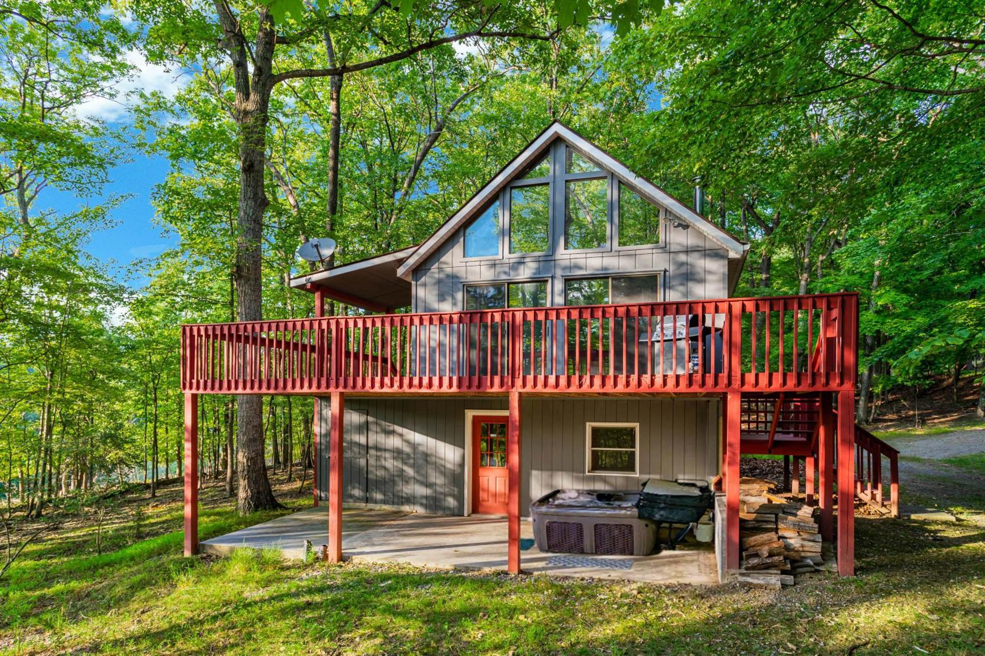 Hot Tub, Large Deck, Wifi, Fire Pit At Chalet Cabin Morton Grove Екстер'єр фото