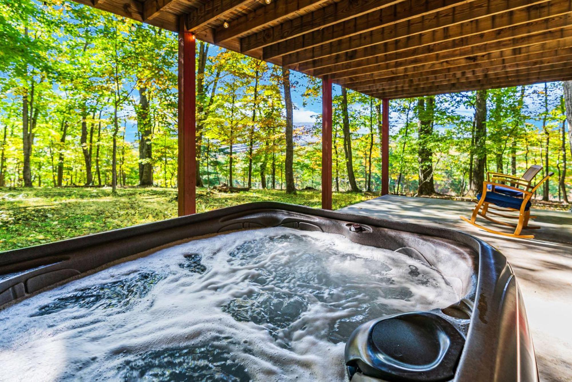 Hot Tub, Large Deck, Wifi, Fire Pit At Chalet Cabin Morton Grove Екстер'єр фото